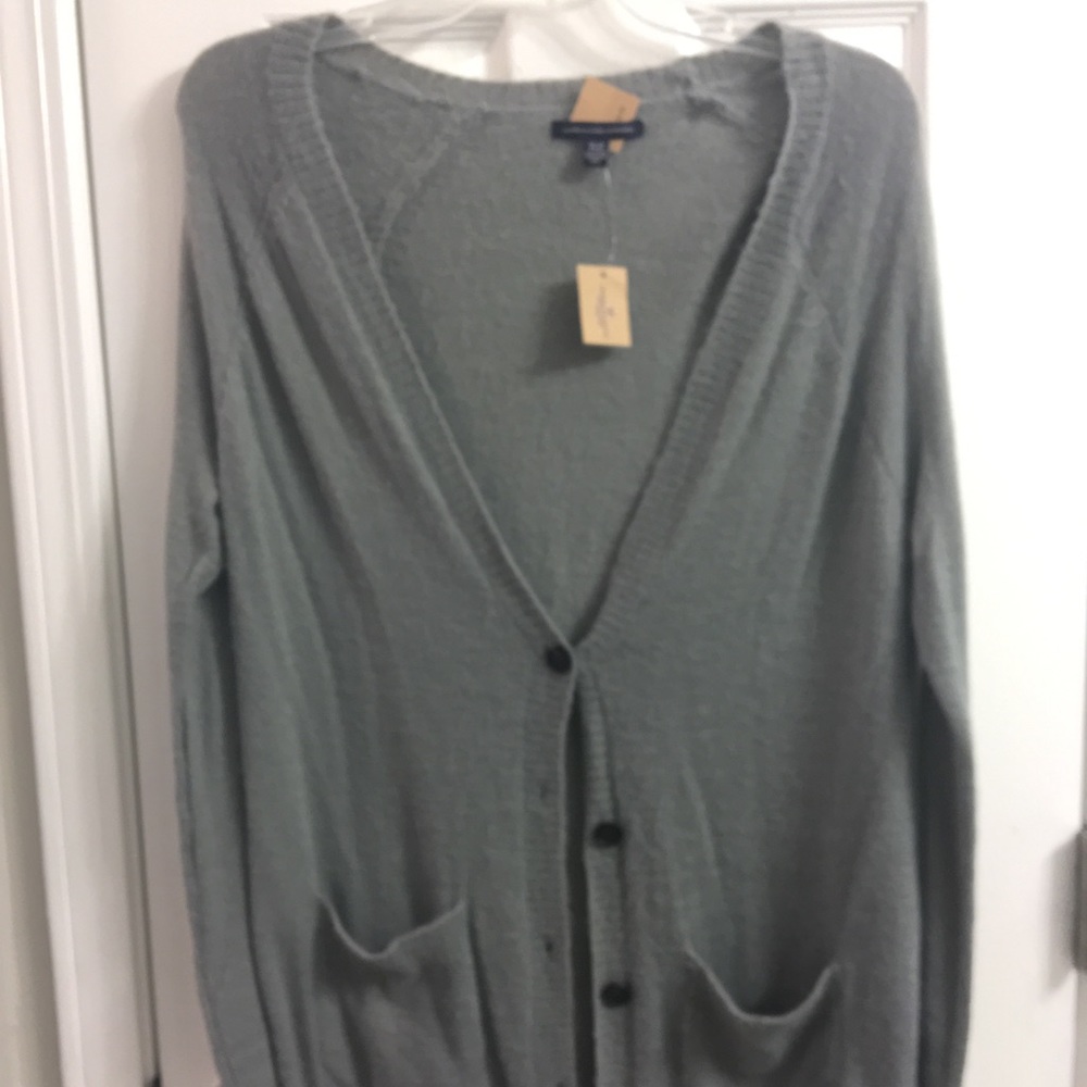 American Eagle Sweater